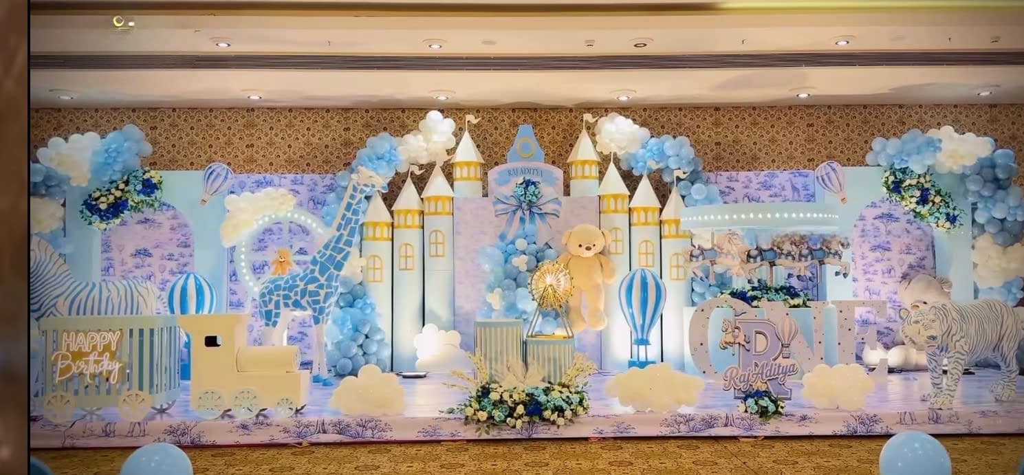 Carnival Theme decor — photo 1