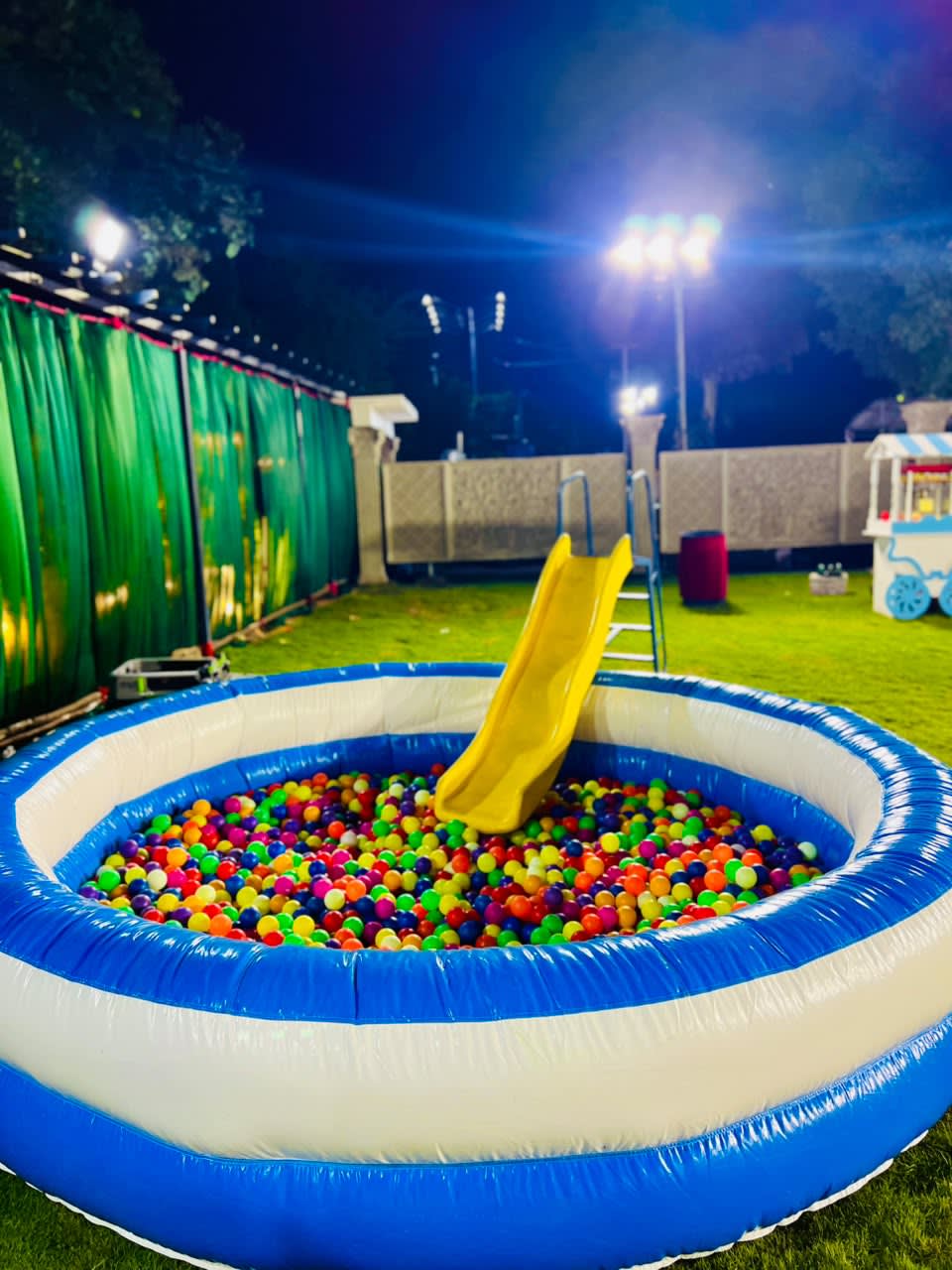 Ball Pool with Slide Rental for Kids’ Birthday Parties & Events — photo 1